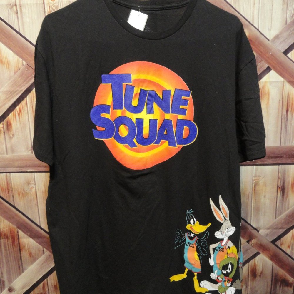 Looney Tunes Space Jam Tune Squad T-Shirt~Wrap around cartoon Characters…